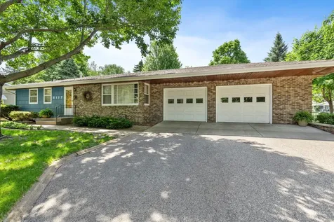 8117 Iris Drive N Brooklyn Park MN 55428