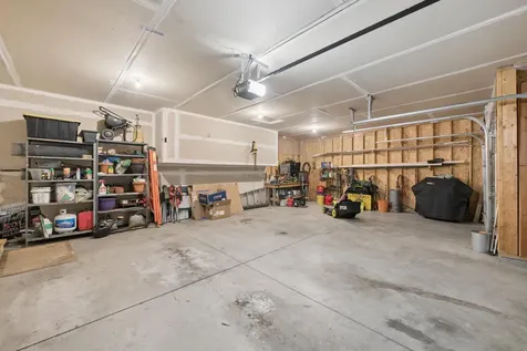 1850 357th Avenue NE Cambridge MN 55008