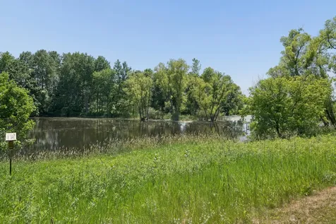1850 357th Avenue NE Cambridge MN 55008