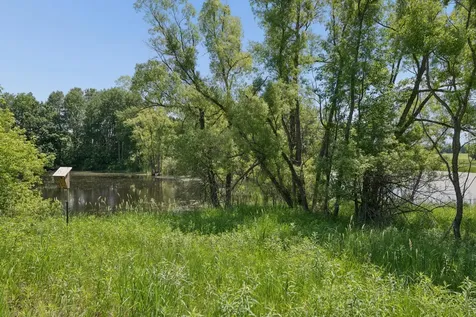 1850 357th Avenue NE Cambridge MN 55008