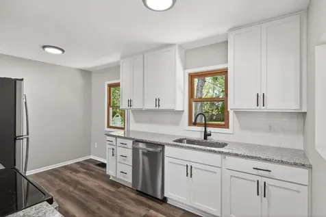 6018 Camden Avenue N Brooklyn Center MN 55430