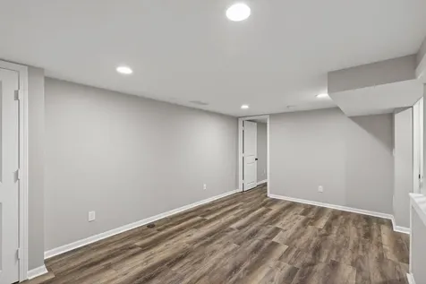 6018 Camden Avenue N Brooklyn Center MN 55430