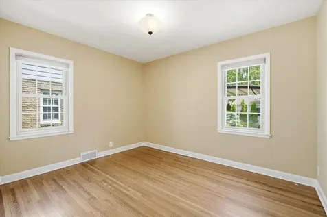 5829 Columbus Avenue Minneapolis MN 55417
