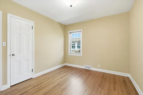 5829 Columbus Avenue Minneapolis MN 55417