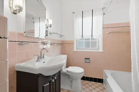 5829 Columbus Avenue Minneapolis MN 55417