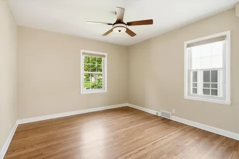 5829 Columbus Avenue Minneapolis MN 55417