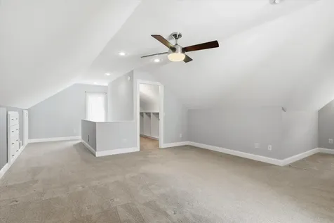 5829 Columbus Avenue Minneapolis MN 55417