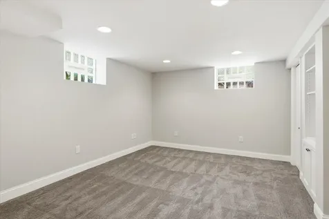 5829 Columbus Avenue Minneapolis MN 55417