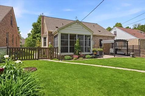5829 Columbus Avenue Minneapolis MN 55417