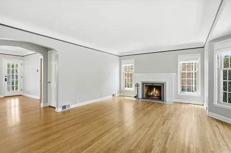 5829 Columbus Avenue Minneapolis MN 55417