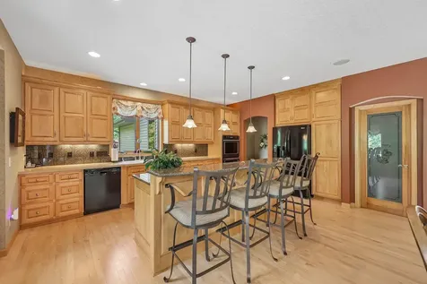 16608 73rd Avenue N Maple Grove MN 55311