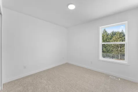 7524 Lower 42nd Street N Oakdale MN 55128