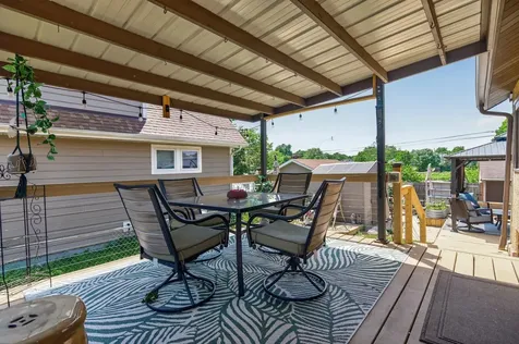 2821 Knox Avenue N Minneapolis MN 55411