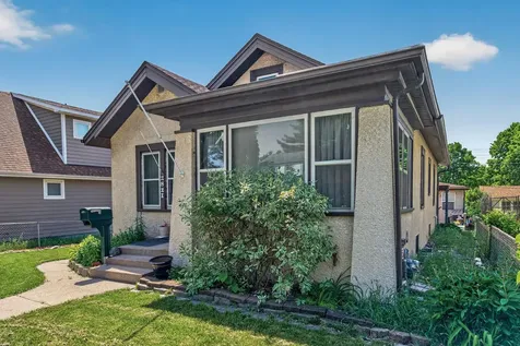 2821 Knox Avenue N Minneapolis MN 55411