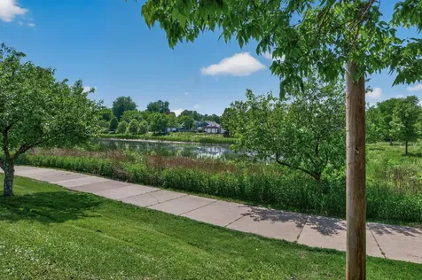 2821 Knox Avenue N Minneapolis MN 55411