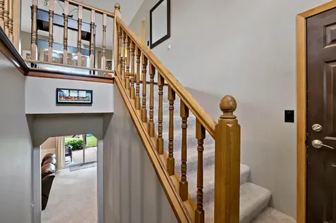 1896 Adele Street Maplewood MN 55109