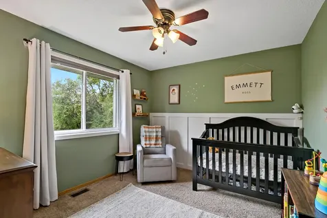 1896 Adele Street Maplewood MN 55109