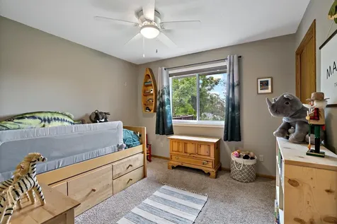 1896 Adele Street Maplewood MN 55109