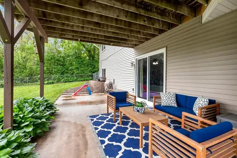 1896 Adele Street Maplewood MN 55109
