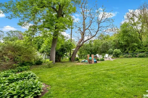 1896 Adele Street Maplewood MN 55109