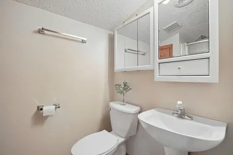 104 Morningside Drive NE Hutchinson MN 55350