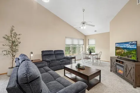 104 Morningside Drive NE Hutchinson MN 55350