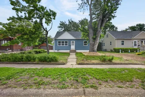 4943 Washington Street NE Columbia Heights MN 55421
