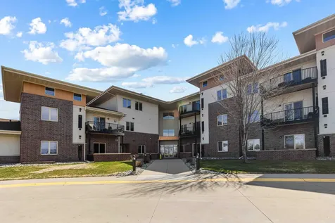 3200 11th Street S Fargo ND 58104