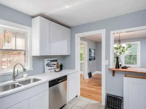 912 Fremont Avenue Saint Paul MN 55106