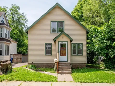 912 Fremont Avenue Saint Paul MN 55106