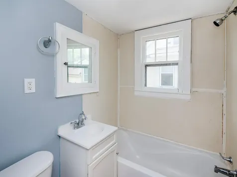 912 Fremont Avenue Saint Paul MN 55106