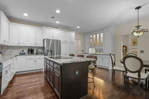 1711 Little Crow Drive South Saint Paul MN 55075