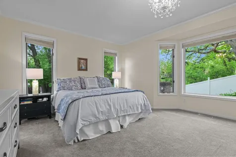 1711 Little Crow Drive South Saint Paul MN 55075