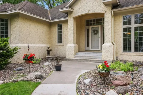1711 Little Crow Drive South Saint Paul MN 55075