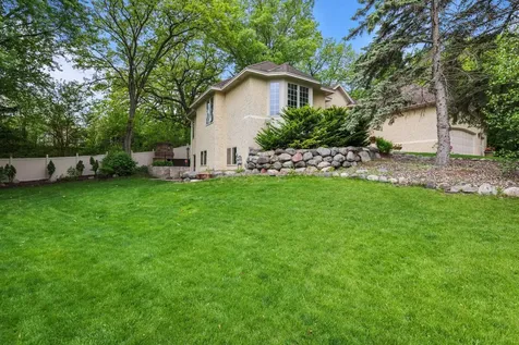 1711 Little Crow Drive South Saint Paul MN 55075