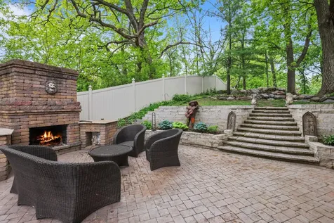 1711 Little Crow Drive South Saint Paul MN 55075
