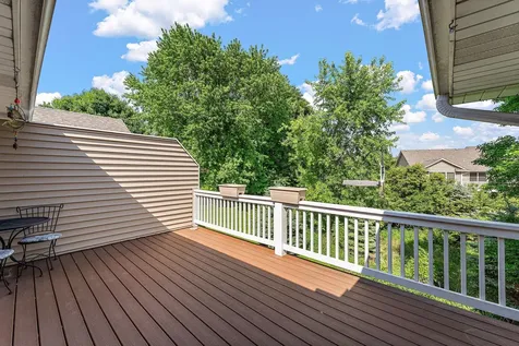 2618 Rosetown Court Roseville MN 55113