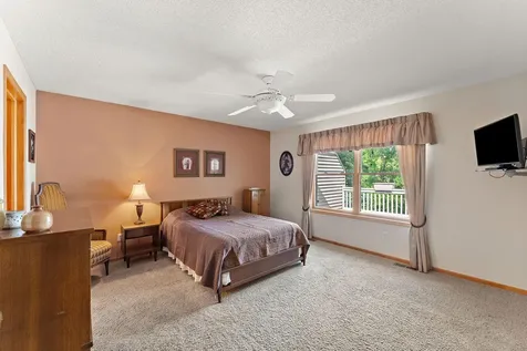 2618 Rosetown Court Roseville MN 55113