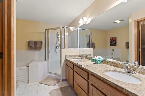 2618 Rosetown Court Roseville MN 55113
