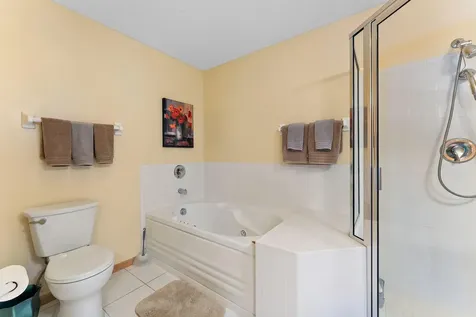 2618 Rosetown Court Roseville MN 55113
