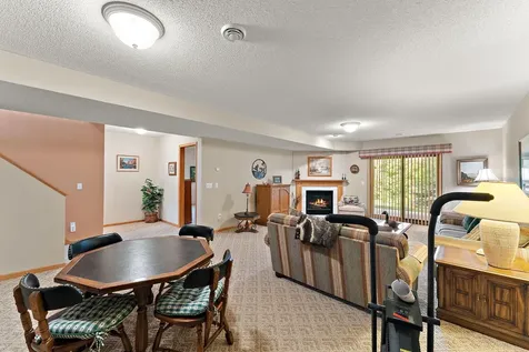 2618 Rosetown Court Roseville MN 55113