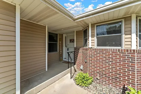 2618 Rosetown Court Roseville MN 55113
