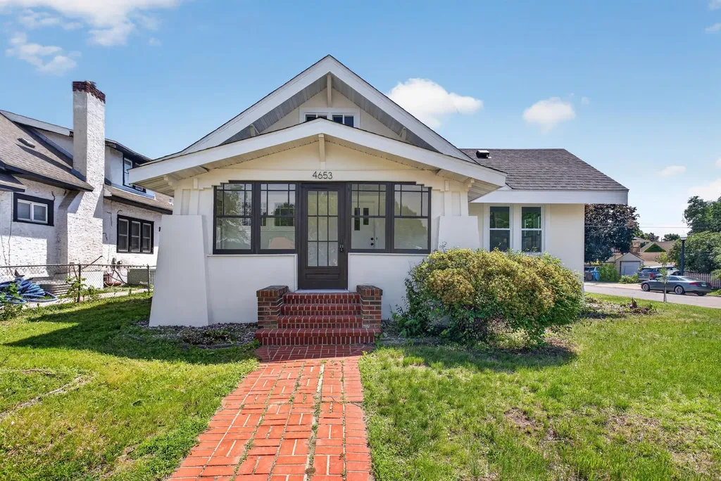 4653 Portland Avenue Minneapolis MN 55407