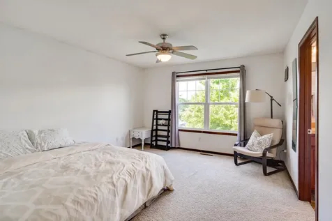 3317 Hazel Trail Woodbury MN 55129