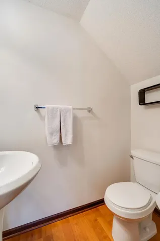 3317 Hazel Trail Woodbury MN 55129