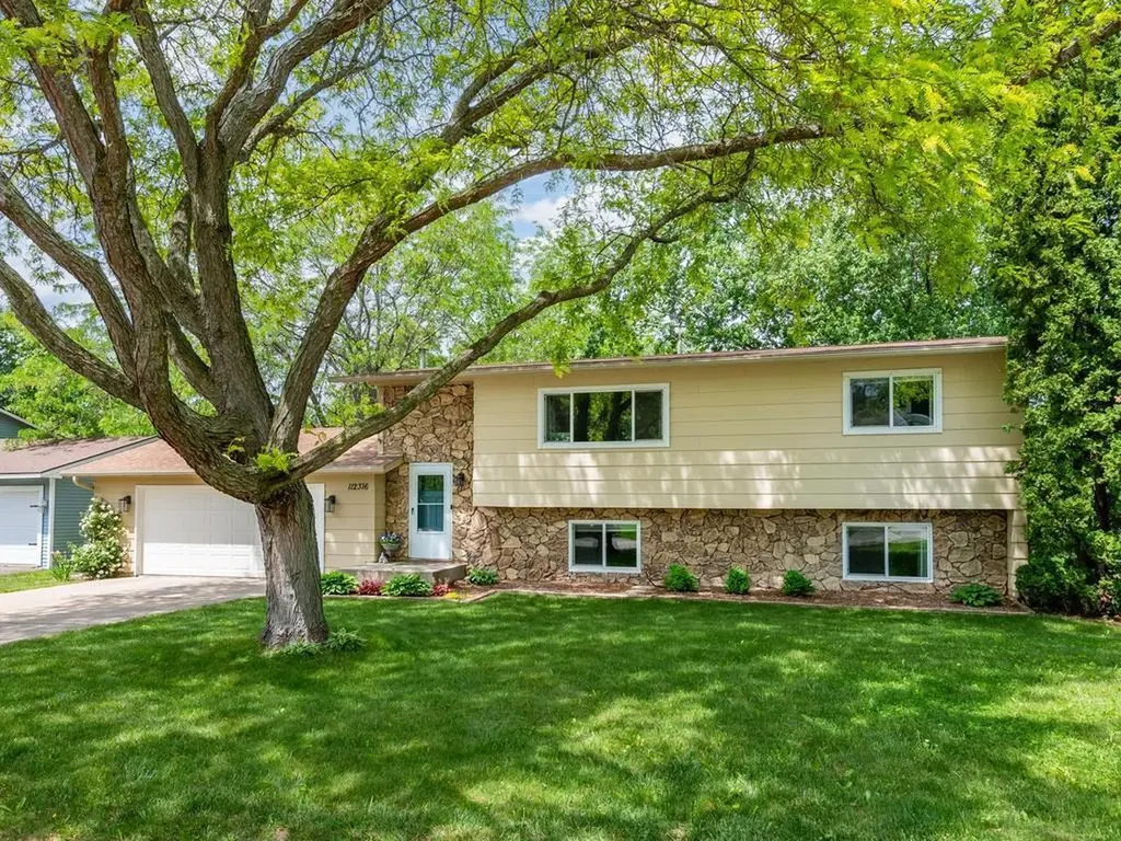 112316 Baxter Court Chaska MN 55318