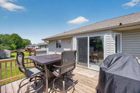 4820 Savannah Drive NW Rochester MN 55901