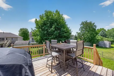 4820 Savannah Drive NW Rochester MN 55901