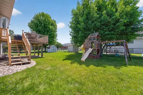4820 Savannah Drive NW Rochester MN 55901
