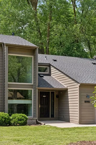 13124 April Lane Minnetonka MN 55305
